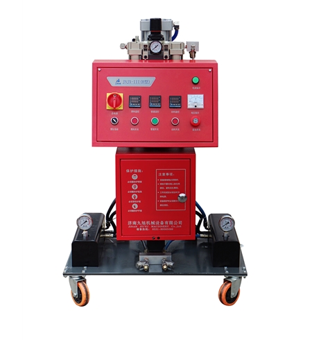 <b>聚氨酯發泡設備型號：JNJX-II</b>